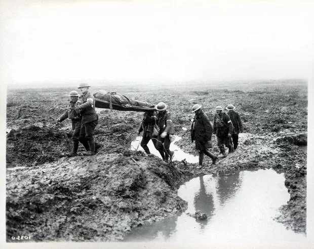 755px-Second_Battle_of_Passchendaele_-_wounded