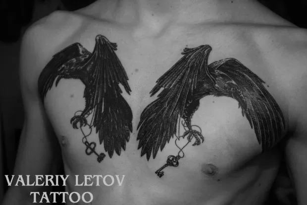 raven_tattoo_by_valeriyletov-d6rcol0