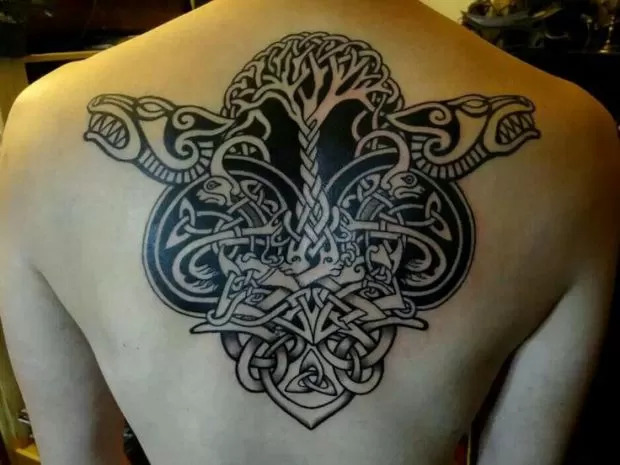 upperback-viking-tattoo